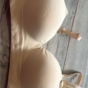 Seamless Contour T-Shirt Bra in Light Beige